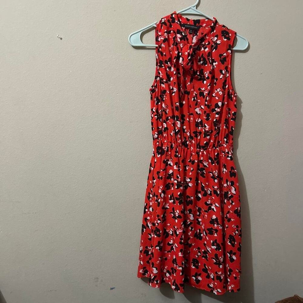 Red floral dress with blackwhite
